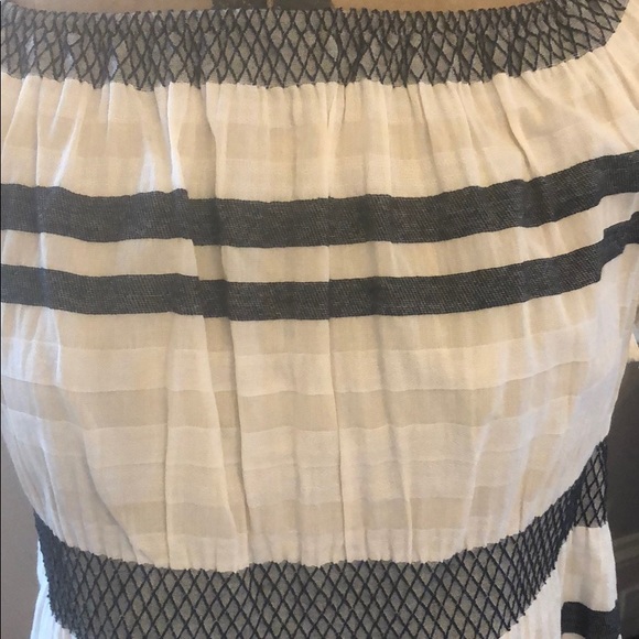 Lisa& Lucy top - Picture 3 of 7